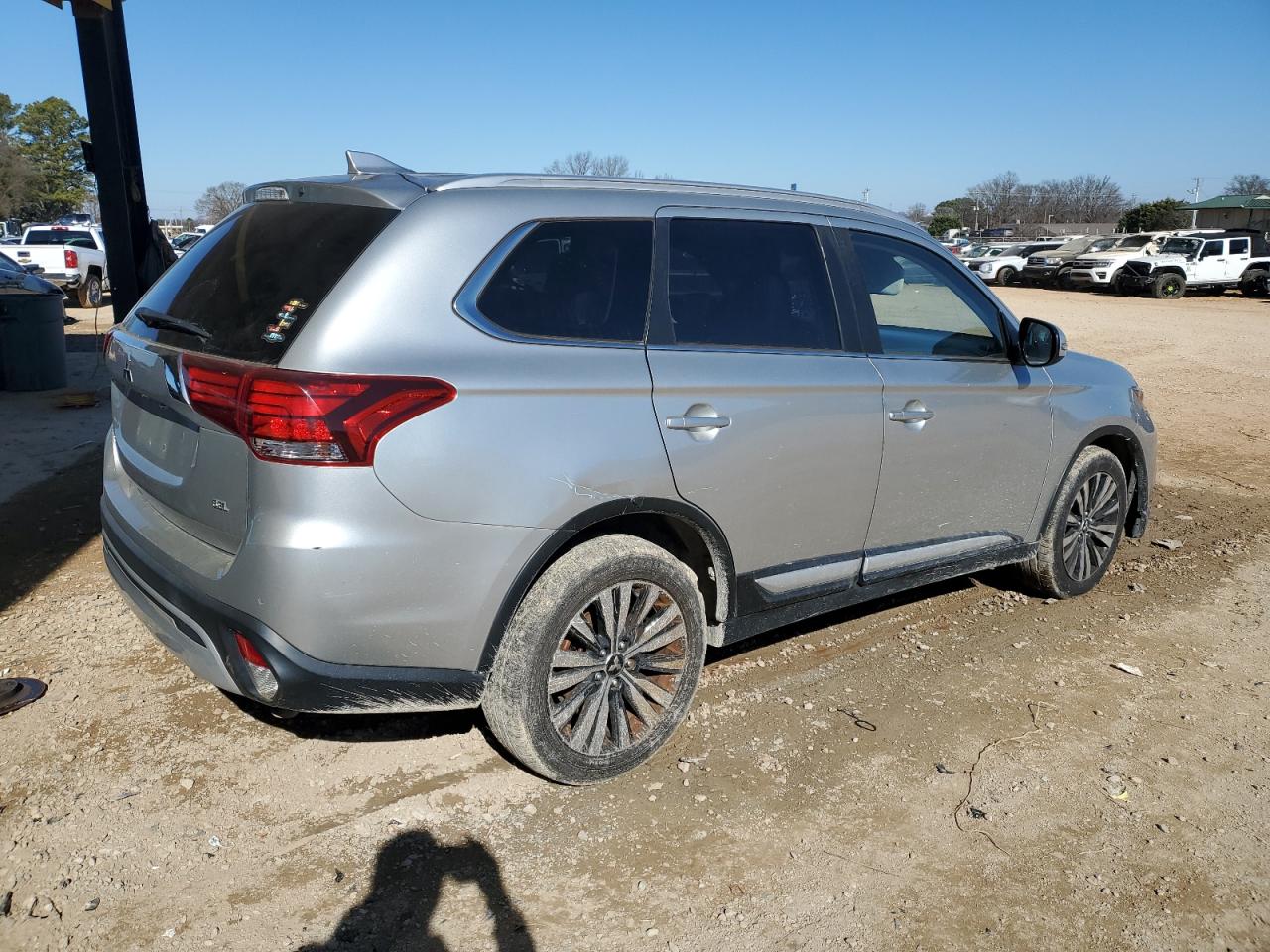 2020 Mitsubishi Outlander VIN JA4AZ3A34LZ026969 Copart auction photo, normal wear damage thumbnail 3