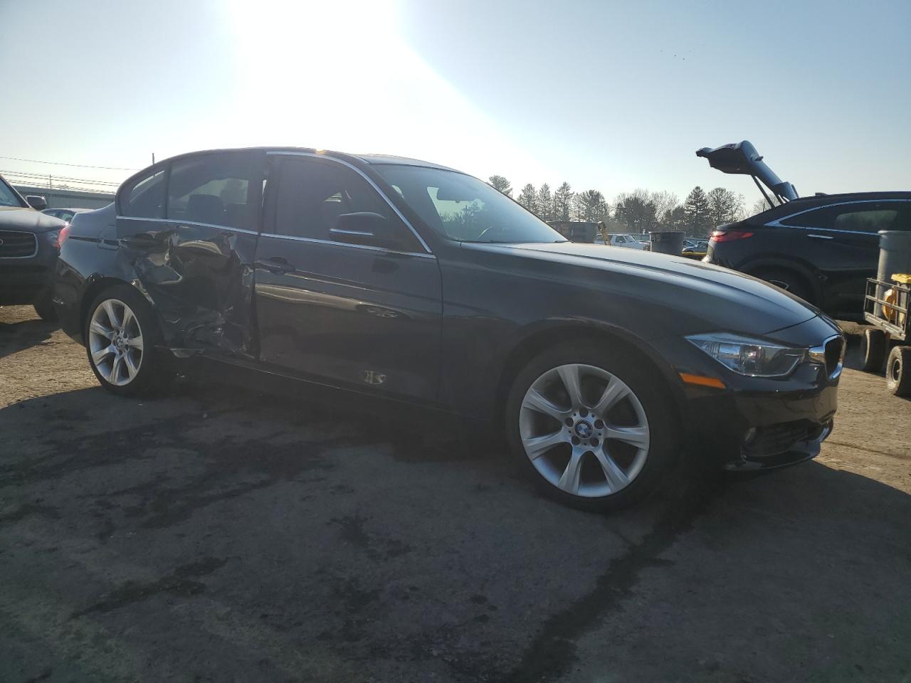 2015 BMW 3er VIN WBA3C3C51FP664267 Copart auction photo, side damage thumbnail 4