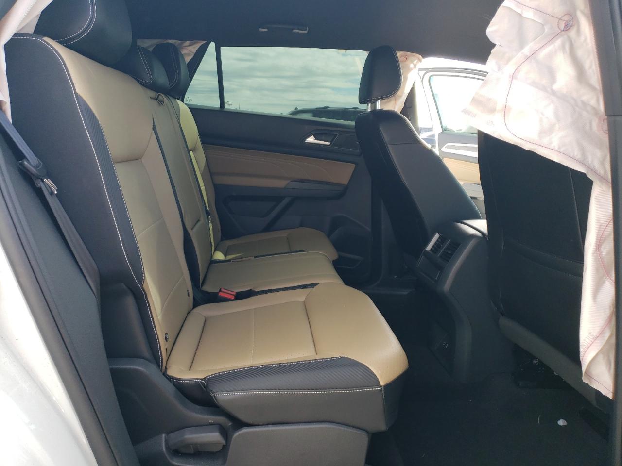 2021 Volkswagen Atlas VIN 1V2WC2CAXMC233744 Copart auction photo, front end / side damage thumbnail 12