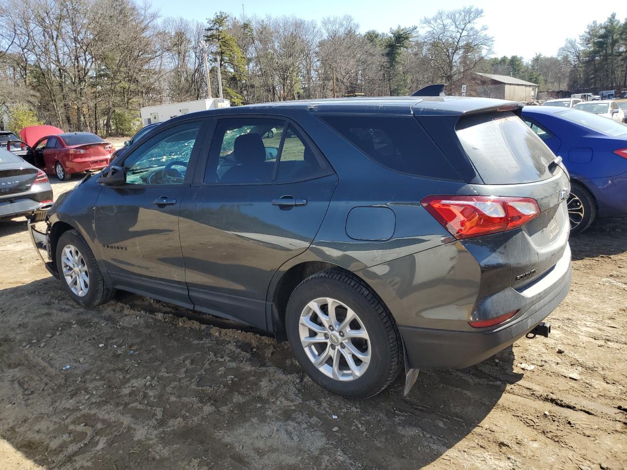 2020 Chevrolet Equinox VIN 3GNAXSEV0LS558905 Copart auction photo, front end / minor dent/scratches damage thumbnail 2