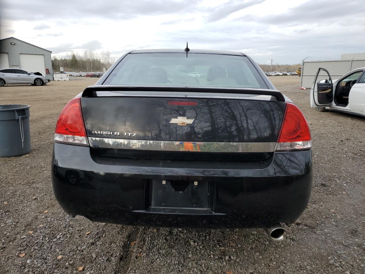 2006 Chevrolet Impala VIN 2G1WU581569385569 Copart auction photo, front end / rear end damage thumbnail 6