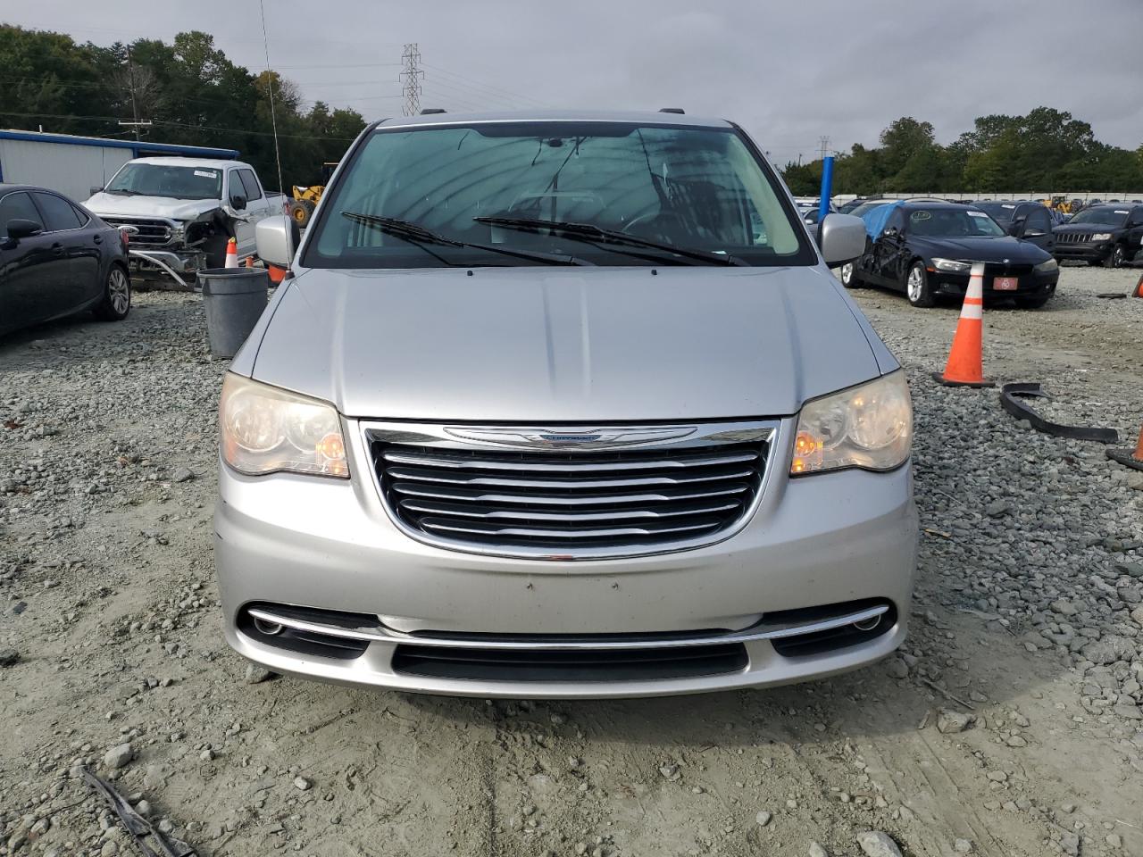2012 Chrysler Town & Country VIN 2C4RC1CG9CR133735 Copart auction photo, water/flood damage thumbnail 5