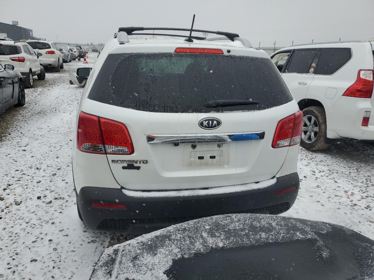2012 KIA Sorento VIN 5XYKT4A6XCG242691 Copart auction photo, front end damage thumbnail 6