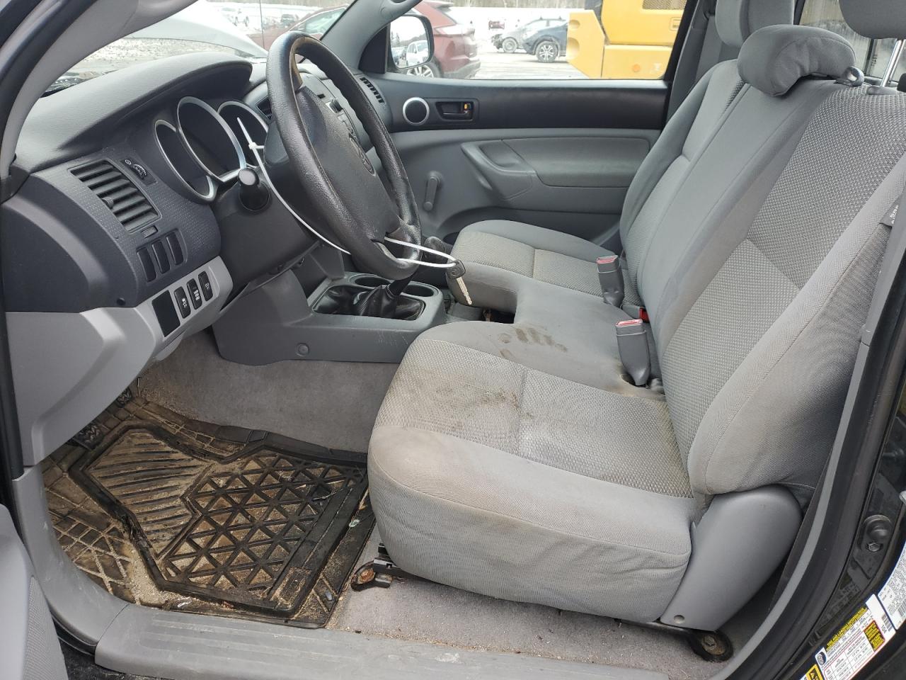 2010 Toyota Tacoma VIN 5TEPX4EN8AZ725661 Copart auction photo, mechanical / minor dent/scratches damage thumbnail 7