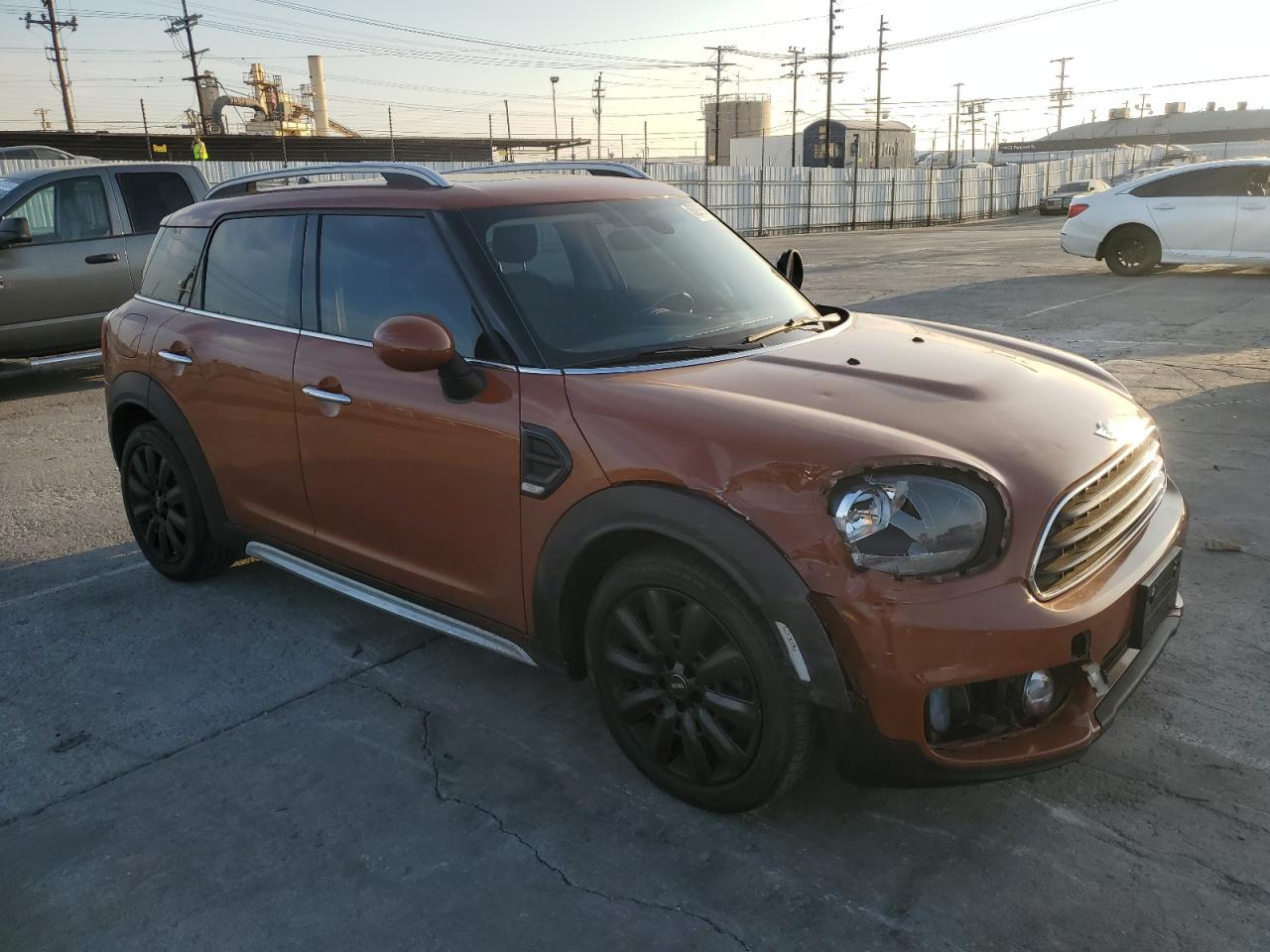 2017 MINI Cooper VIN WMZYS7C32H3E07181 Copart auction photo, front end damage thumbnail 4