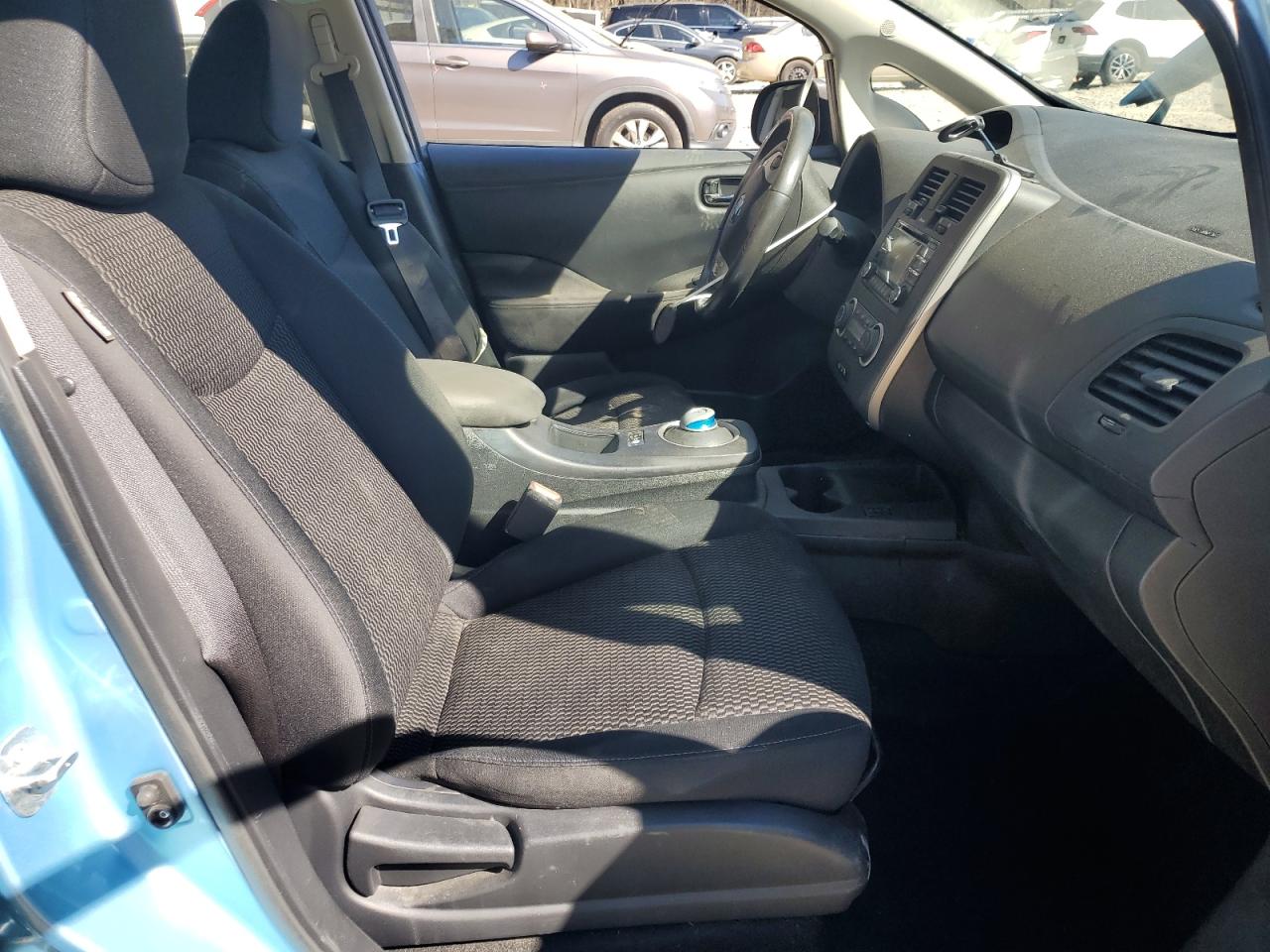 2015 Nissan Leaf VIN 1N4AZ0CPXFC329546 Copart auction photo, side / rear end damage thumbnail 7