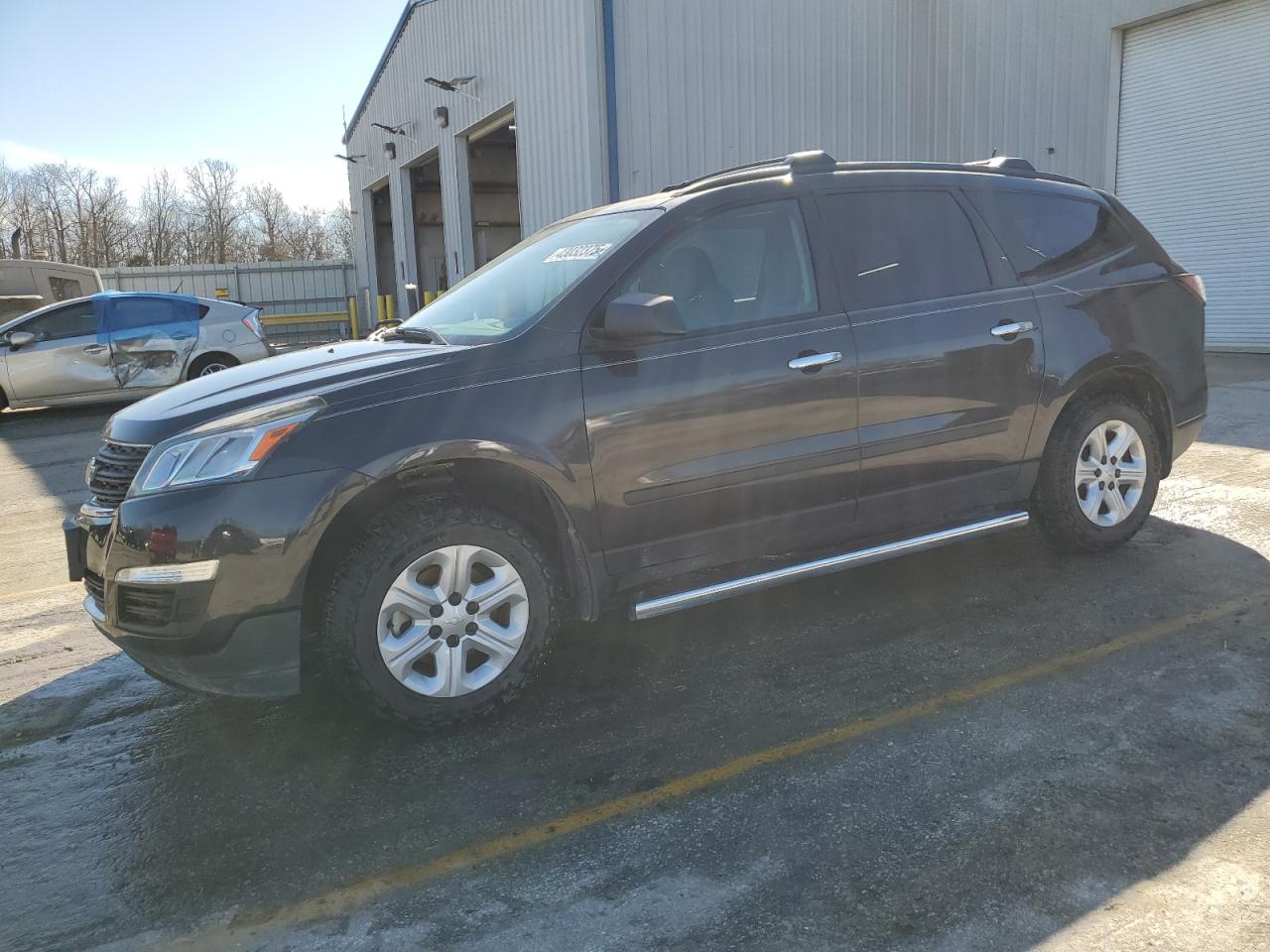 2017 Chevrolet Traverse VIN 1GNKRFEDXHJ114016