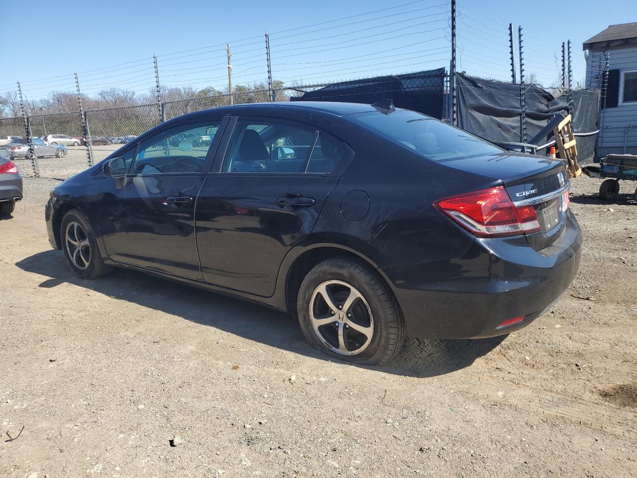 2015 Honda Civic VIN 19XFB2F75FE289011 Copart auction photo, side / undercarriage damage thumbnail 2