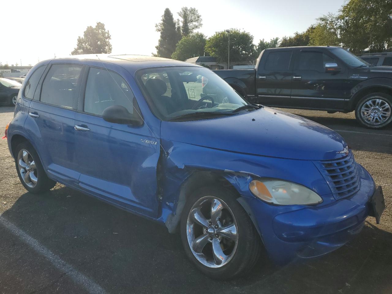 2005 Chrysler PT Cruiser VIN 3C4FY58B75T502178 Copart auction photo, front end / undercarriage damage thumbnail 4