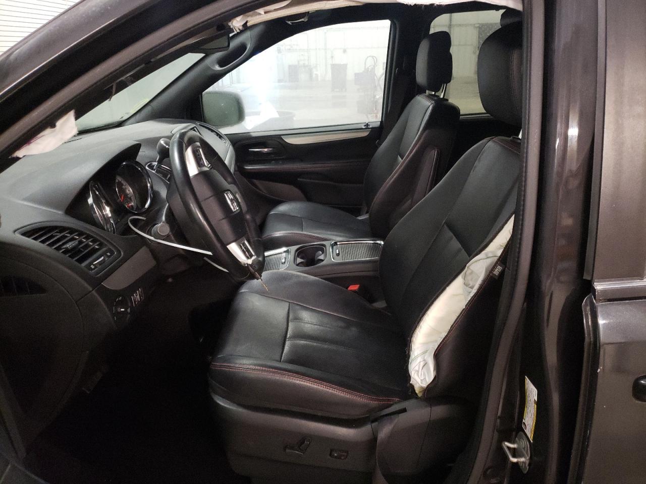 2019 Dodge Caravan VIN 2C4RDGEG1KR662401 Copart auction photo, front end / side damage thumbnail 7