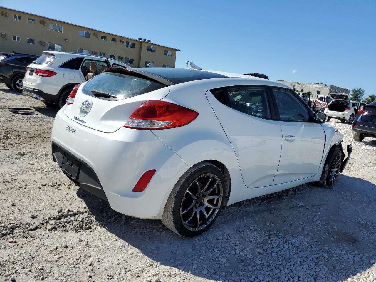 2017 Hyundai Veloster VIN KMHTC6ADXHU310648 Copart auction photo, front end / minor dent/scratches damage thumbnail 3