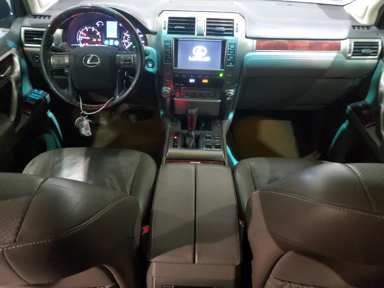 2013 Lexus GX VIN JTJJM7FXXD5054983 Copart auction photo, minor dent/scratches damage thumbnail 8
