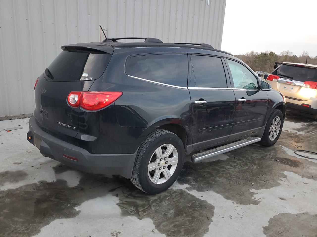 2011 Chevrolet Traverse VIN 1GNKRJED7BJ356417 Copart auction photo, side damage thumbnail 3