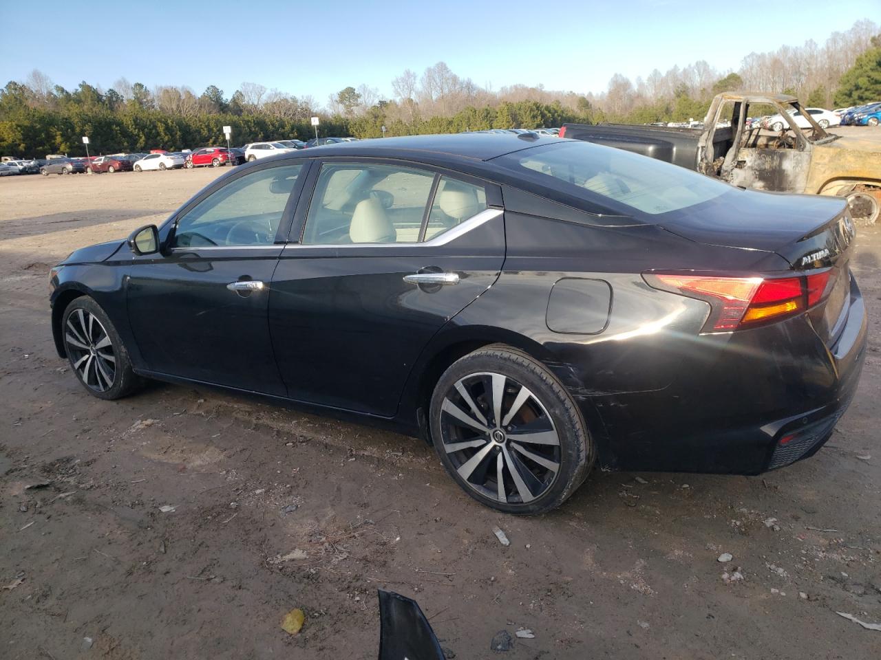 2019 Nissan Altima VIN 1N4BL4FW0KC205506 Copart auction photo, front end damage thumbnail 2