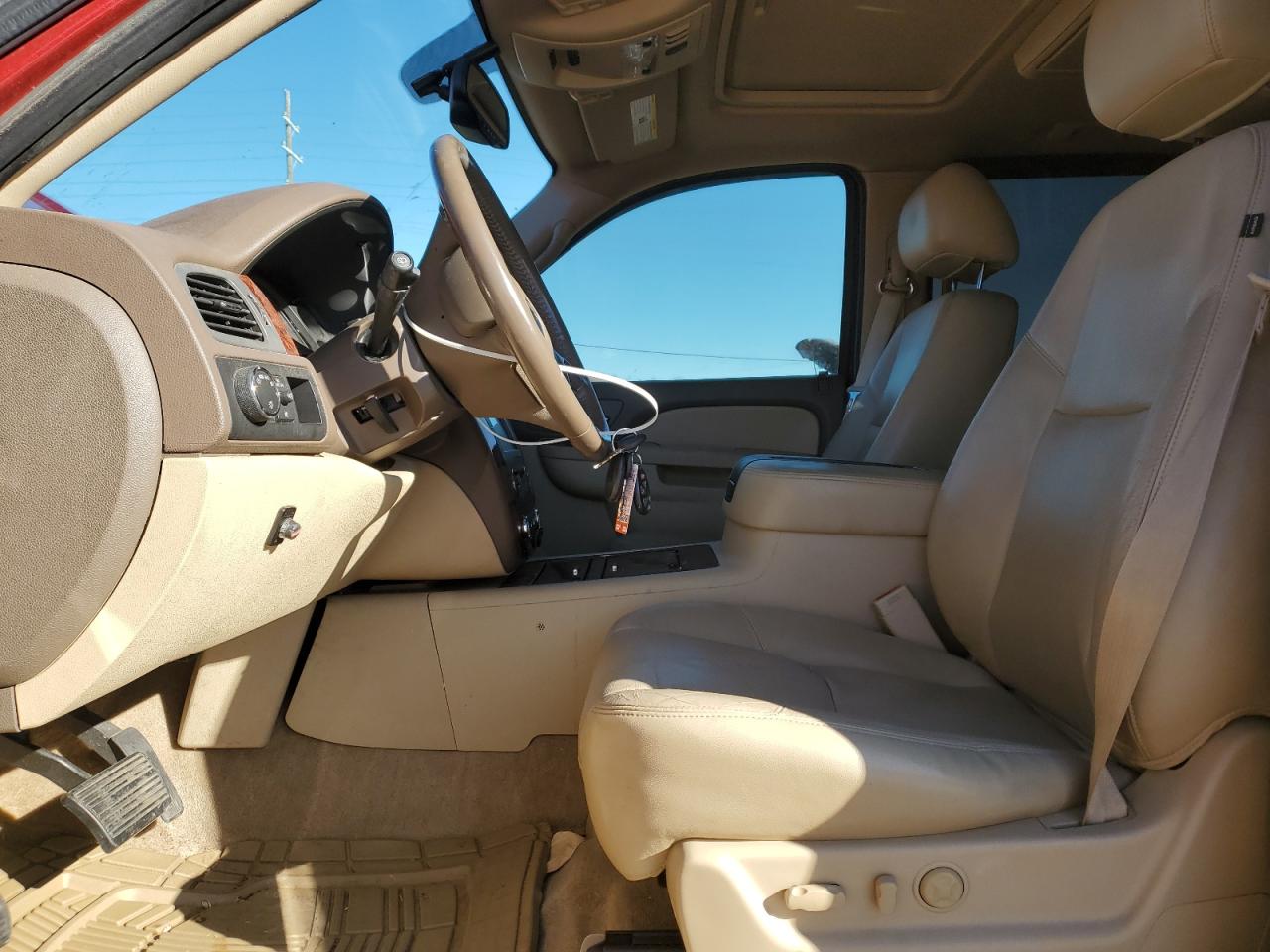 2014 Chevrolet Suburban VIN 1GNSCKE08ER168239 Copart auction photo, side / front end damage thumbnail 7