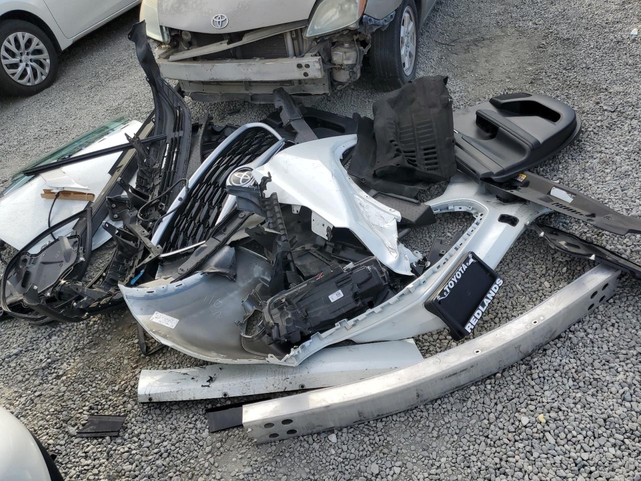2022 Toyota Highlander VIN 5TDGZRBH9NS591347 Copart auction photo, front end / side damage thumbnail 13