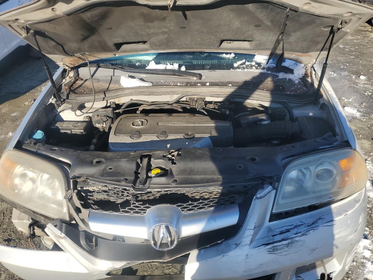 2005 Acura MDX VIN 2HNYD18805H528061 Copart auction photo, front end damage thumbnail 13