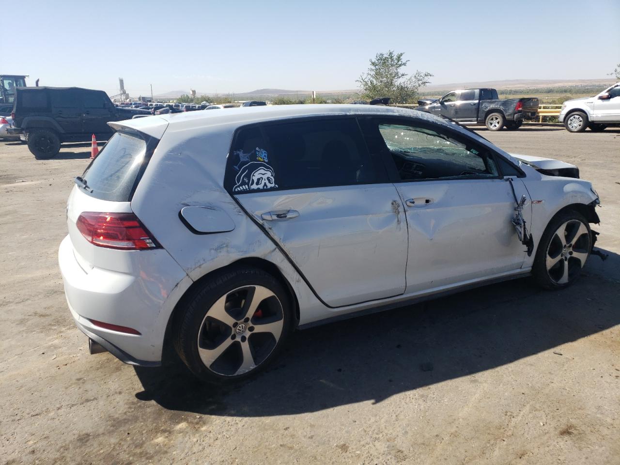 2018 Volkswagen GTI VIN 3VW447AU9JM293344 Copart auction photo, front end / side damage thumbnail 3