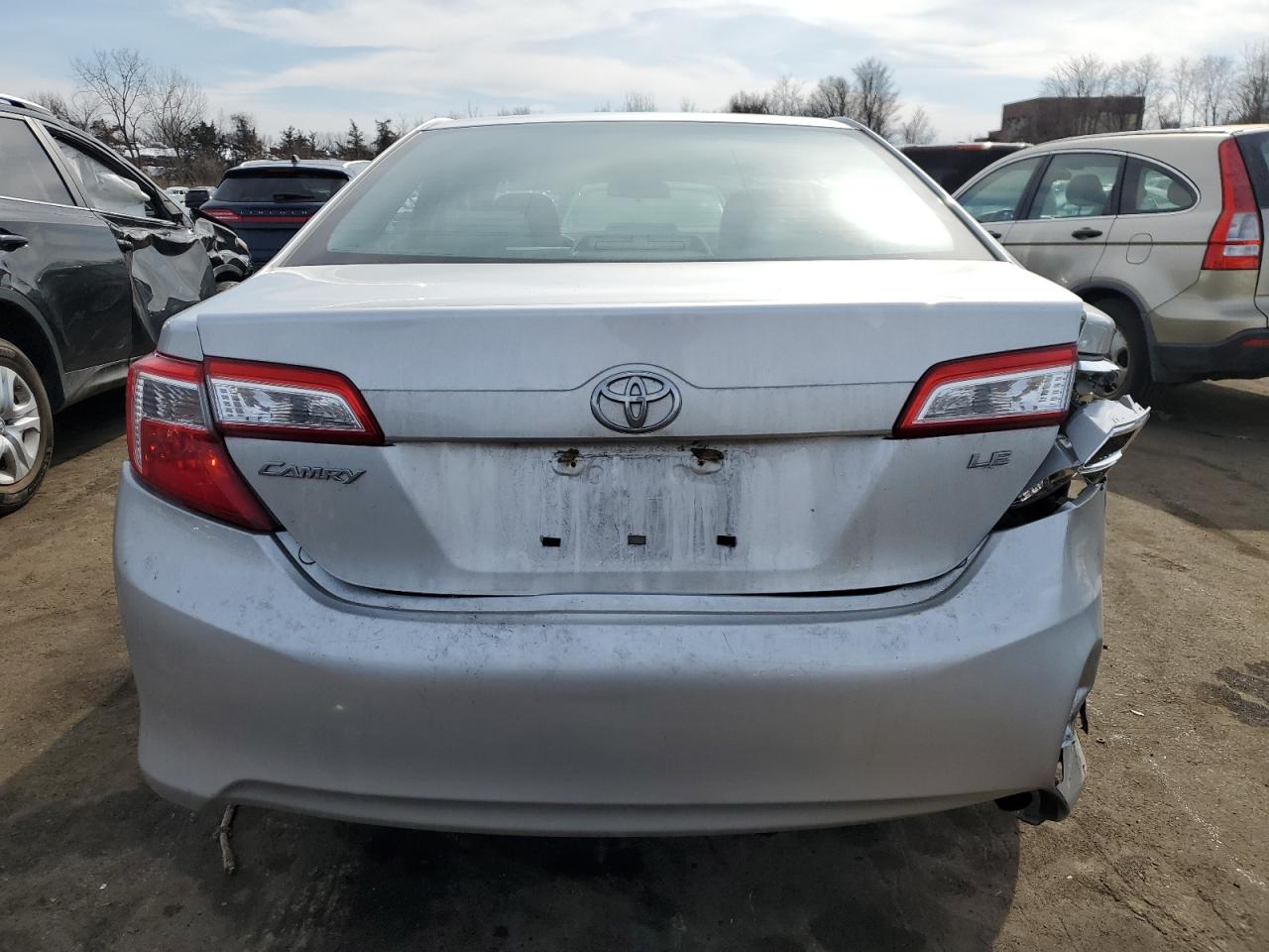 2013 Toyota Camry VIN 4T4BF1FK9DR312212 Copart auction photo, side / rear end damage thumbnail 6