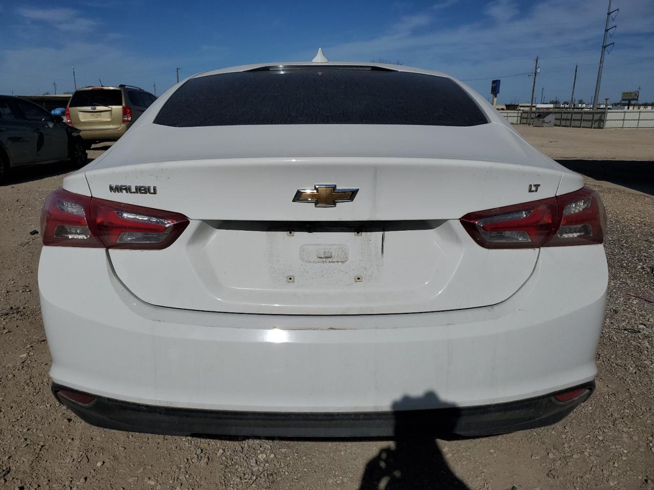 2019 Chevrolet Malibu VIN 1G1ZD5ST5KF167849 Copart auction photo, front end / side damage thumbnail 6