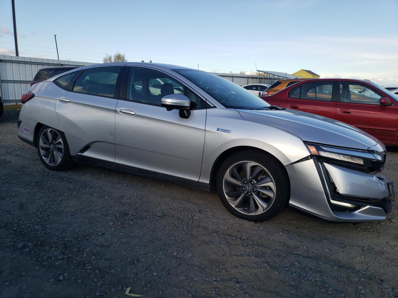 2018 Honda Clarity VIN JHMZC5F3XJC019361 Copart auction photo, front end damage thumbnail 4