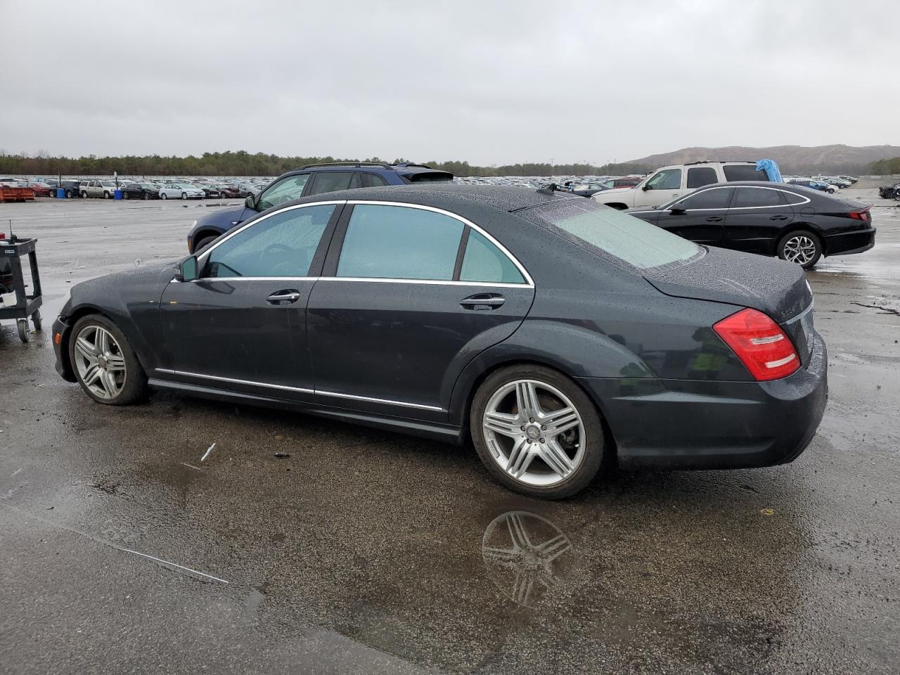 2013 Mercedes-Benz S-klasse VIN WDDNG9EB2DA501364 Copart auction photo, front end / minor dent/scratches damage thumbnail 2