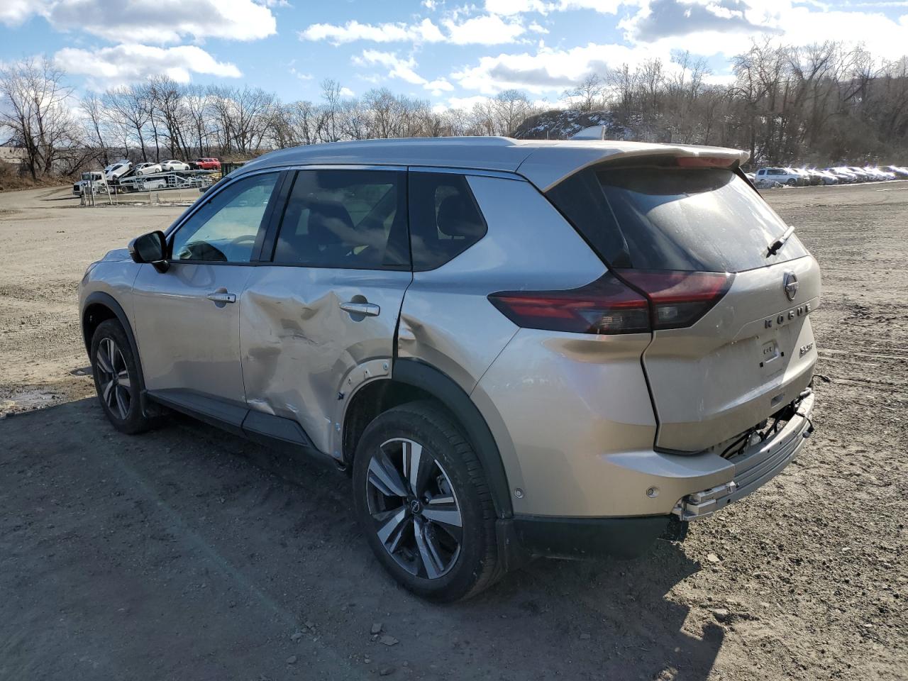 2024 Nissan Rogue VIN JN8BT3CB4RW178622 Copart auction photo, rear end / side damage thumbnail 2