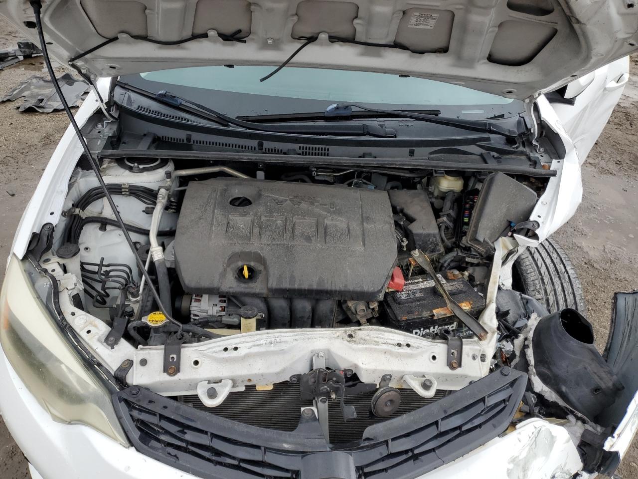 2015 Toyota Corolla VIN 5YFBURHE0FP342998 Copart auction photo, front end / side damage thumbnail 12