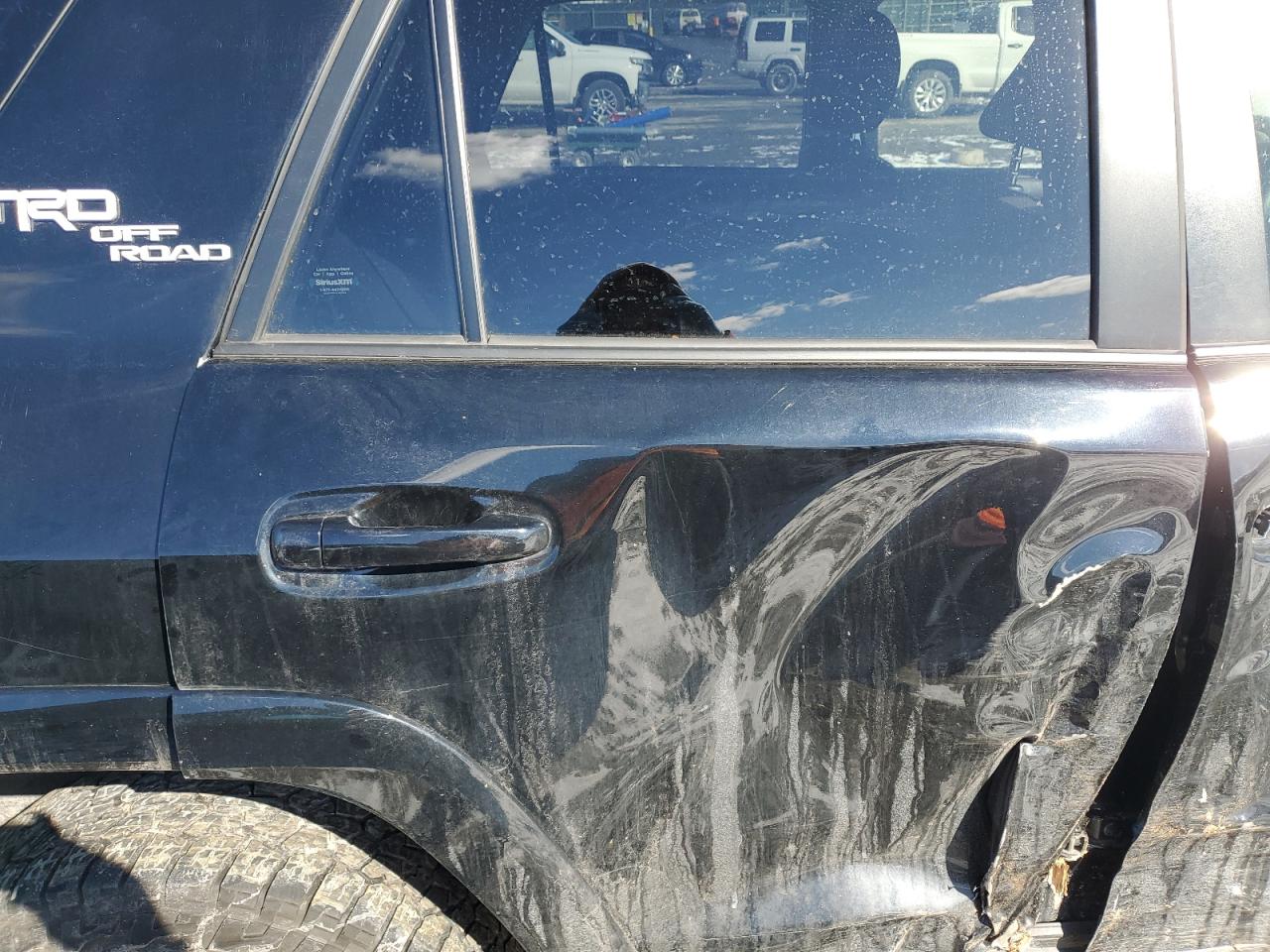 2019 Toyota 4Runner VIN JTEBU5JR4K5615515 Copart auction photo, front end / side damage thumbnail 11
