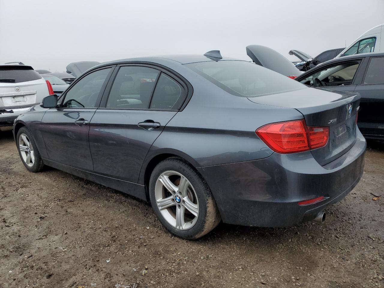 2014 BMW 3er VIN WBA3C3C5XEP661558 Copart auction photo, front end / minor dent/scratches damage thumbnail 2