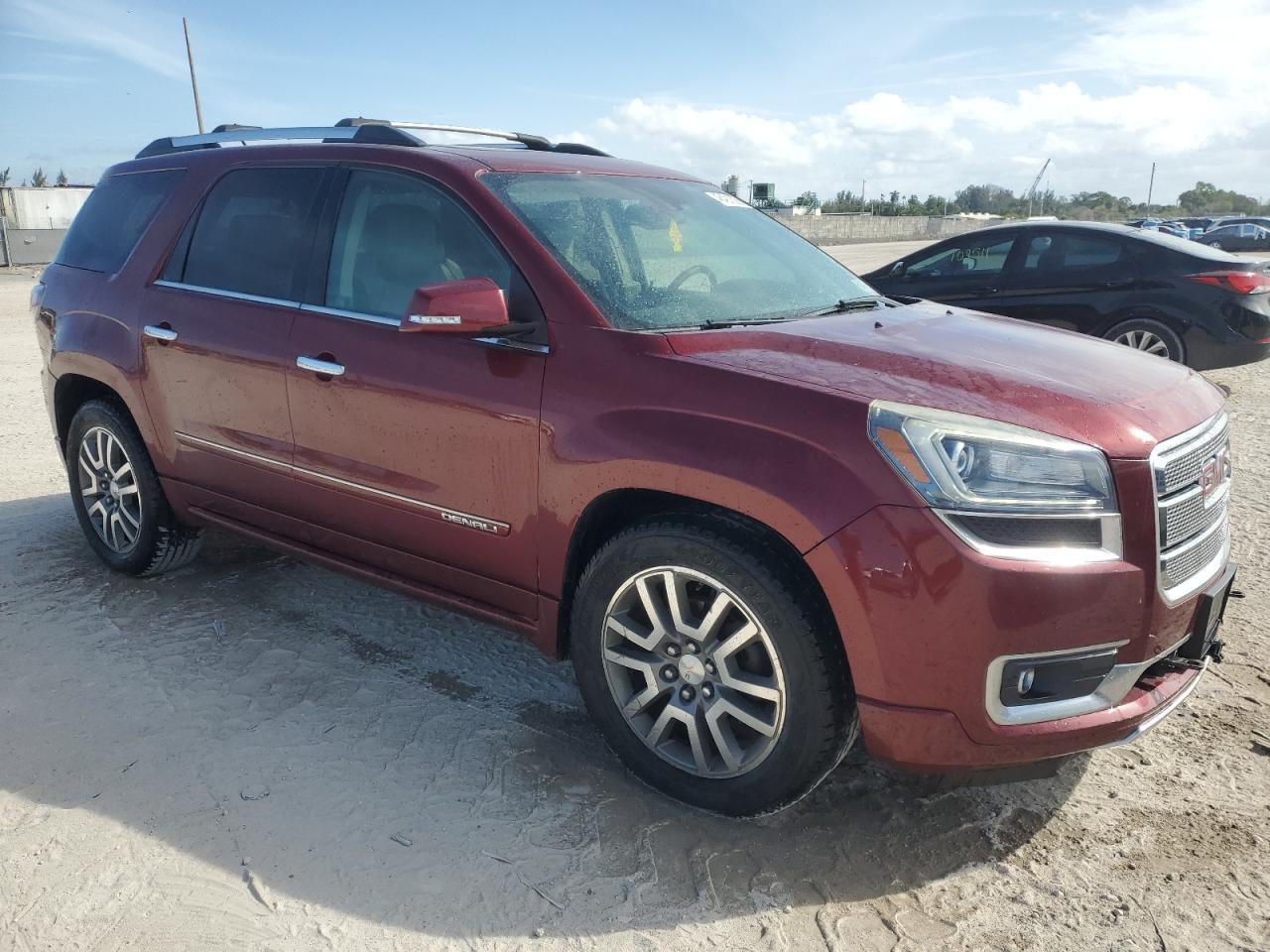 2015 GMC Acadia VIN 1GKKVTKDXFJ114171 Copart auction photo, minor dent/scratches damage thumbnail 4