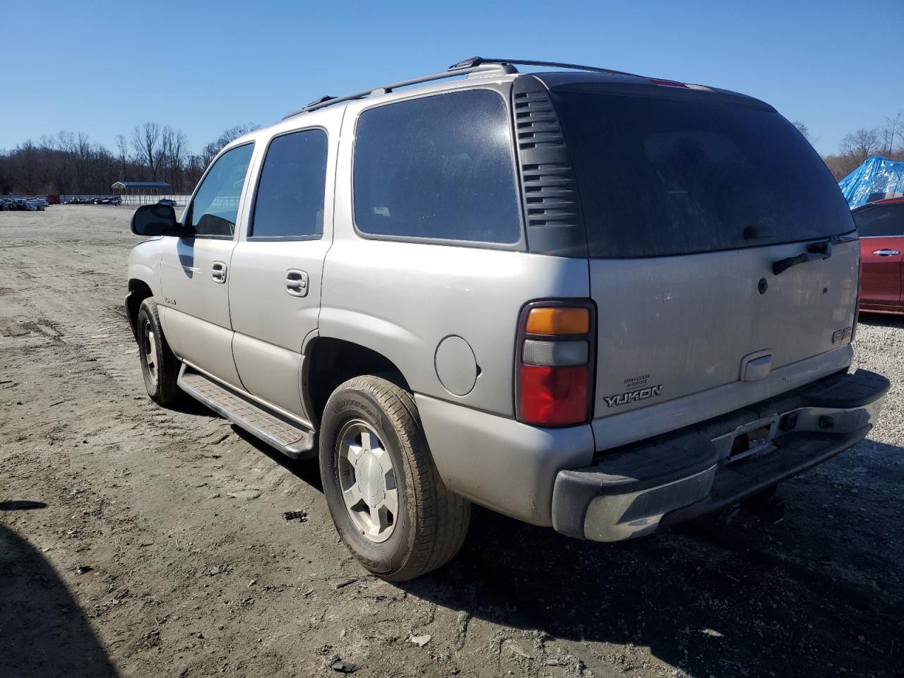 2006 GMC Yukon VIN 1GKEK13Z16R138445 Copart auction photo, front end damage thumbnail 2