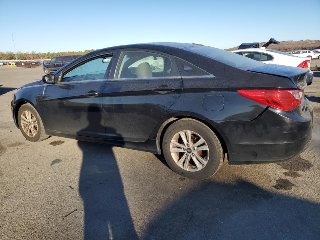 2011 Hyundai Sonata VIN 5NPEB4AC5BH306424 Copart auction photo, rear end / mechanical damage thumbnail 2