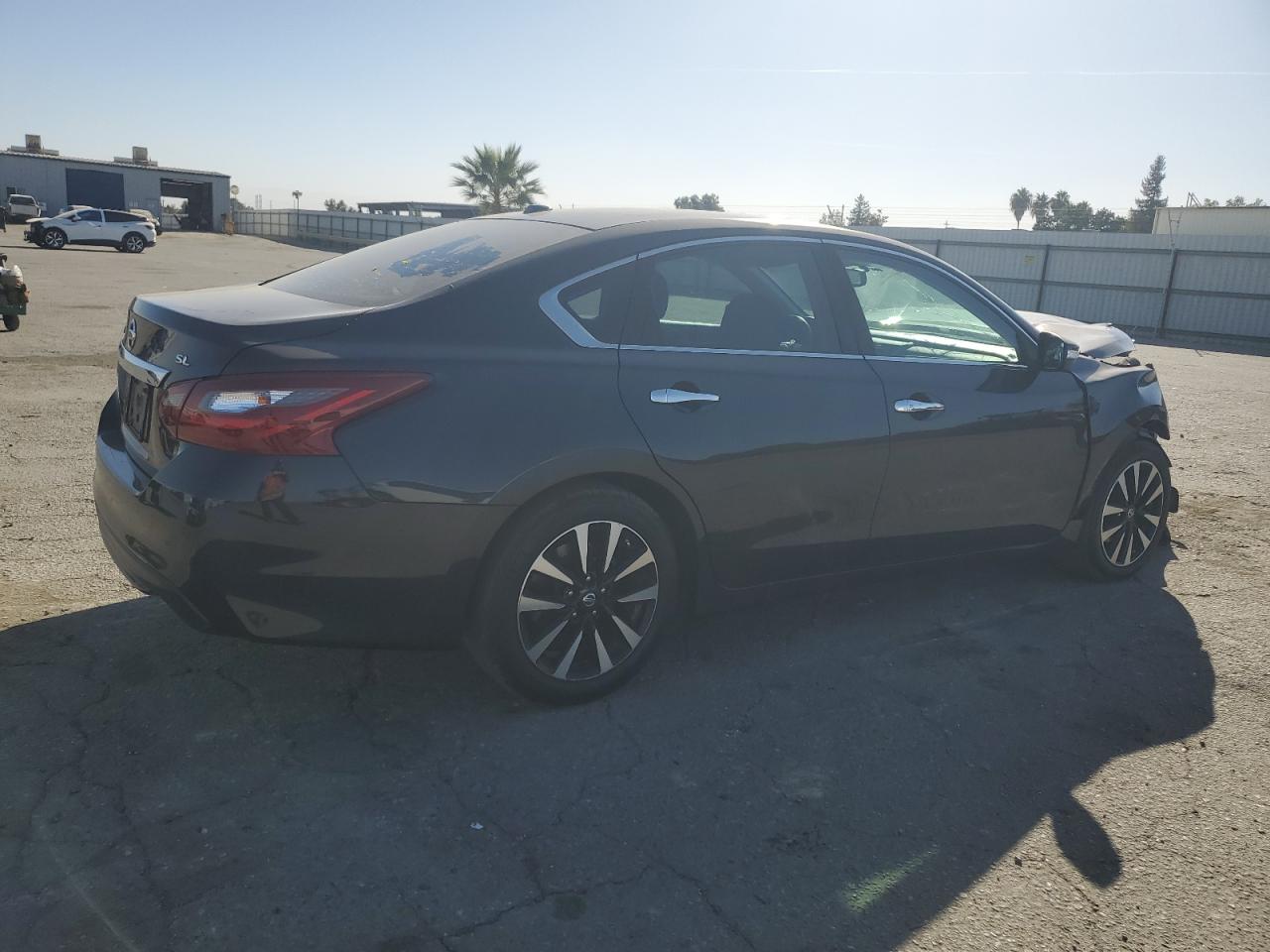 2018 Nissan Altima VIN 1N4AL3AP2JC192245 Copart auction photo, front end damage thumbnail 3
