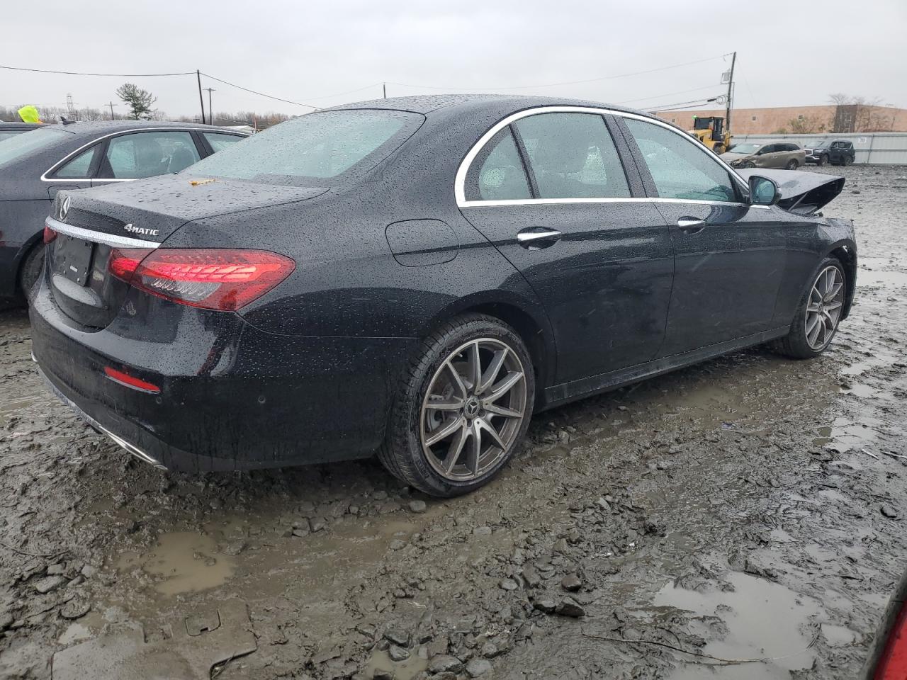 2023 Mercedes-Benz E-klasse VIN W1KZF8EB9PB185667 Copart auction photo, front end damage thumbnail 3