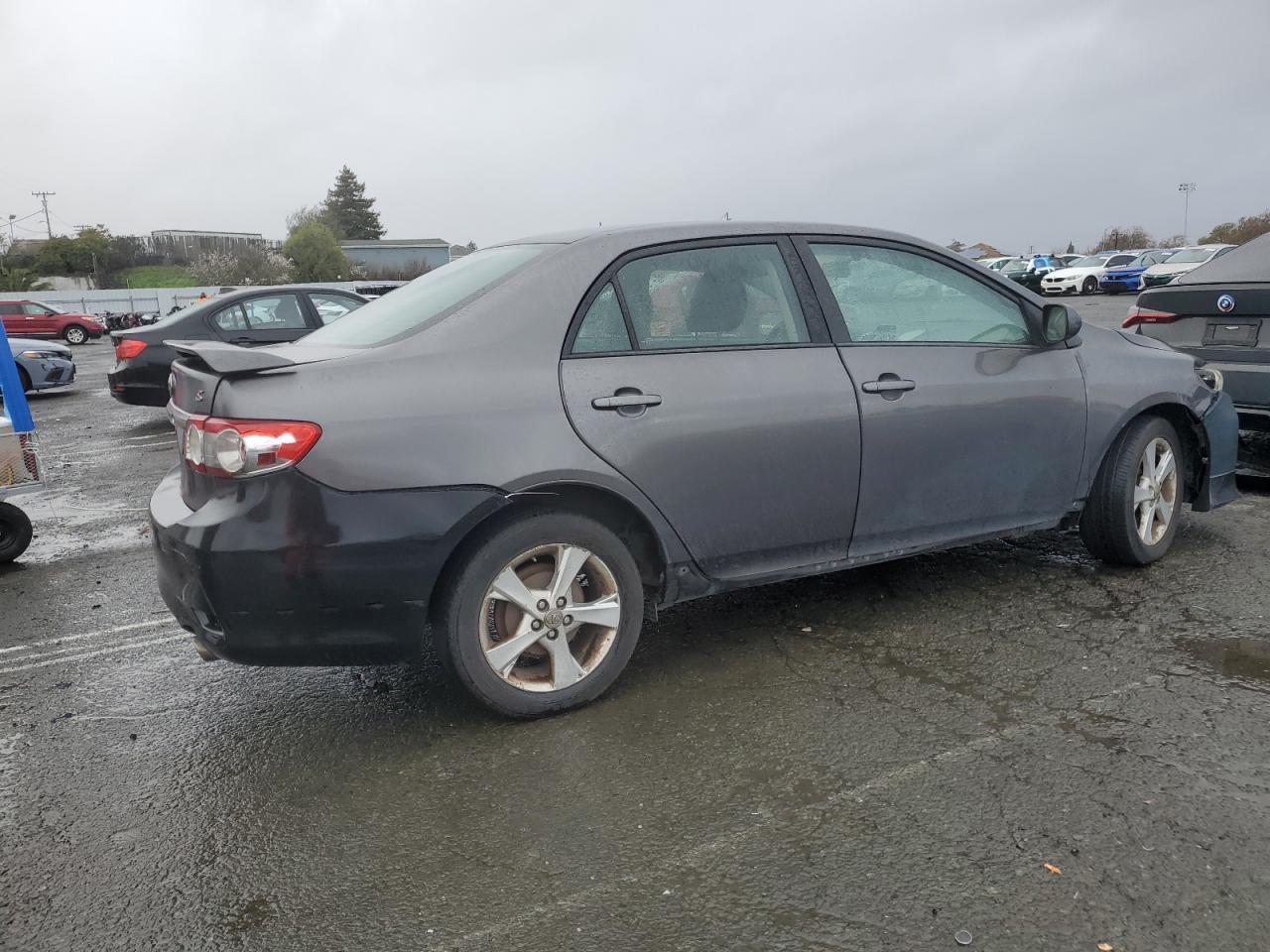 2012 Toyota Corolla VIN 5YFBU4EE5CP066935 Copart auction photo, all over / front end damage thumbnail 3