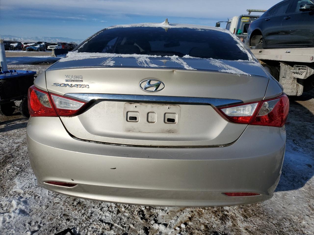 2011 Hyundai Sonata VIN 5NPEB4AC1BH073058 Copart auction photo, vandalism damage thumbnail 6