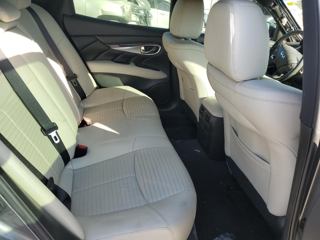 2017 Infiniti Q70 VIN JN1BY1AP2HM740790 Copart auction photo, front end damage thumbnail 10