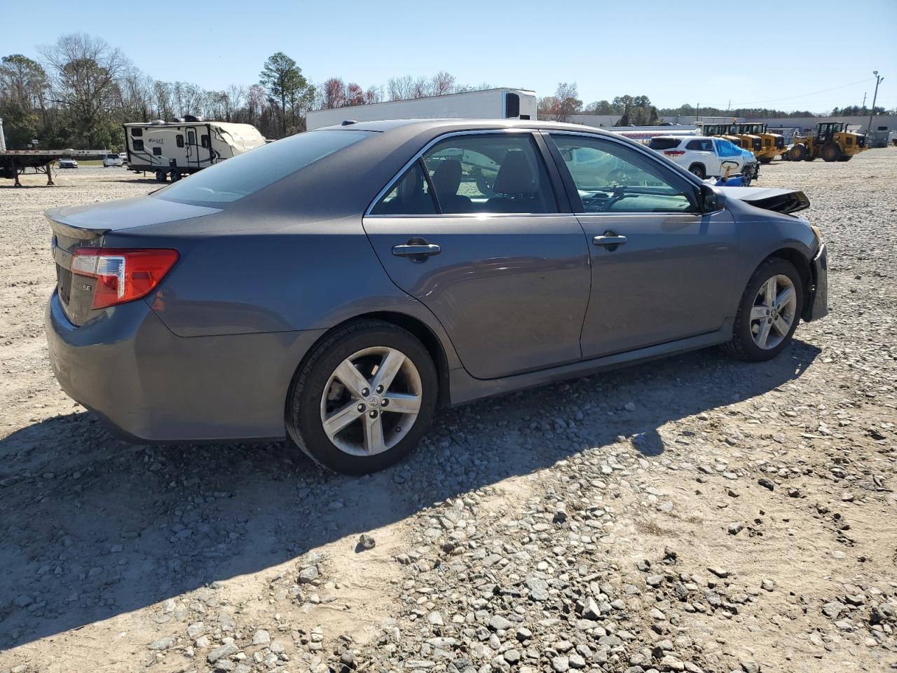 2012 Toyota Camry VIN 4T1BF1FK0CU175072 Copart auction photo, front end damage thumbnail 3