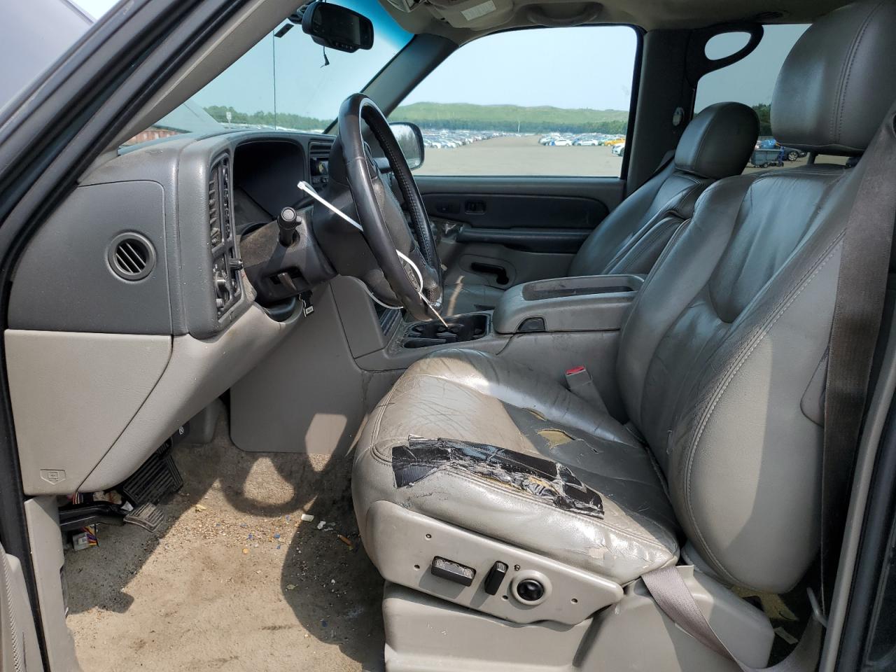2003 GMC Yukon VIN 3GKFK16ZX3G253623 Copart auction photo, front end / minor dent/scratches damage thumbnail 7