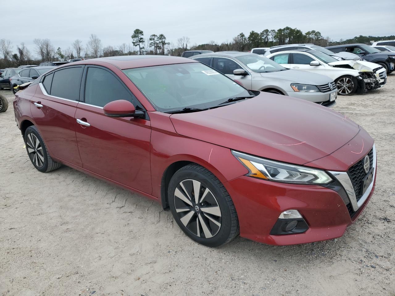 2020 Nissan Altima VIN 1N4BL4EW3LC132215 Copart auction photo, rear end / minor dent/scratches damage thumbnail 4
