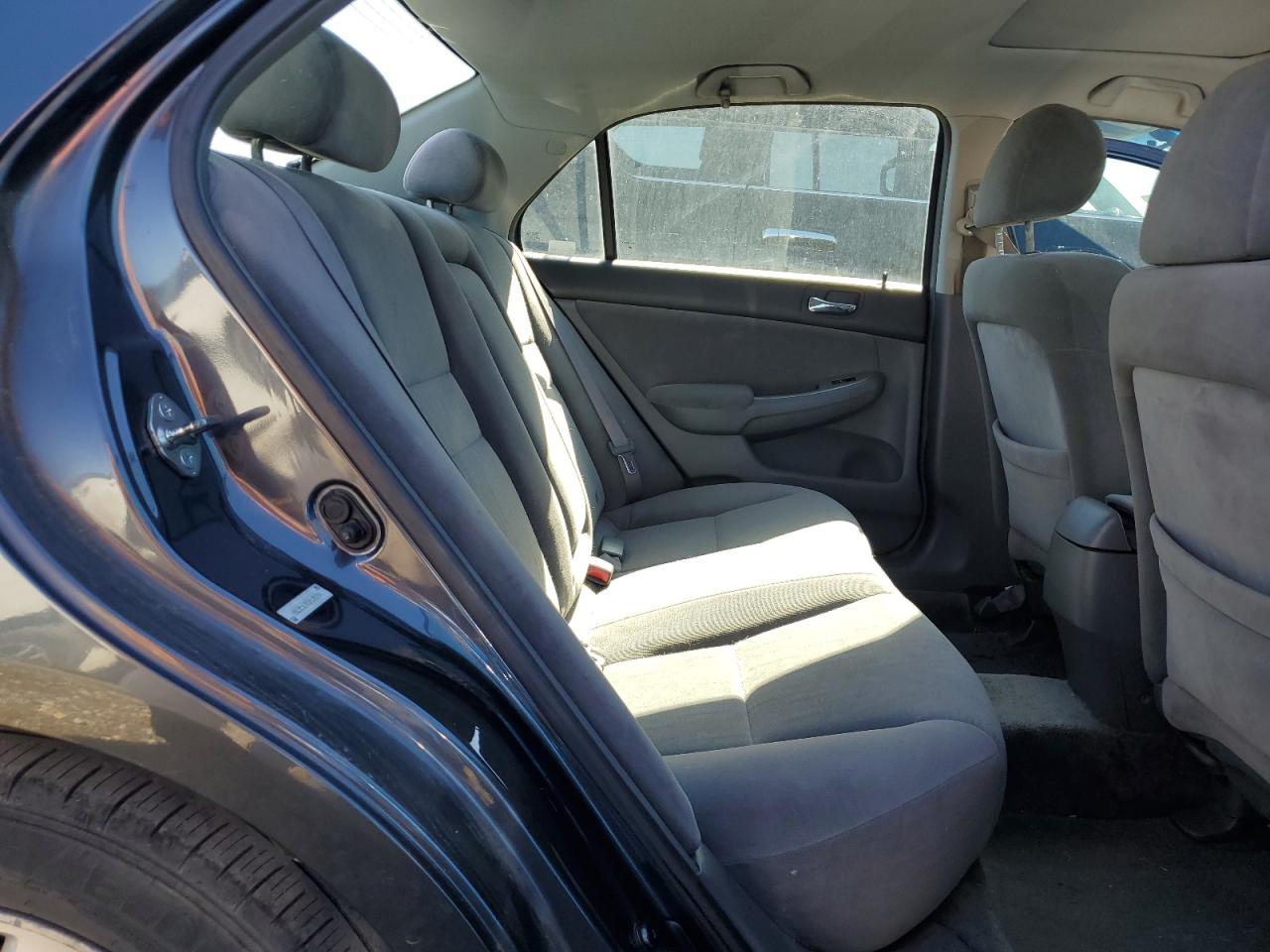 2005 Honda Accord VIN 1HGCM56785A109246 Copart auction photo, rear end / minor dent/scratches damage thumbnail 11