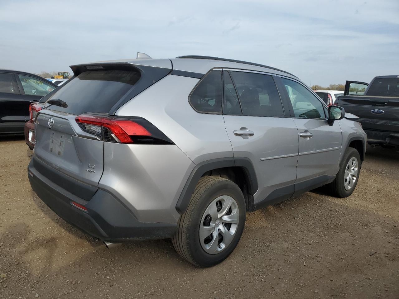 2021 Toyota RAV 4 VIN 2T3F1RFV1MC253071 Copart auction photo, front end damage thumbnail 3