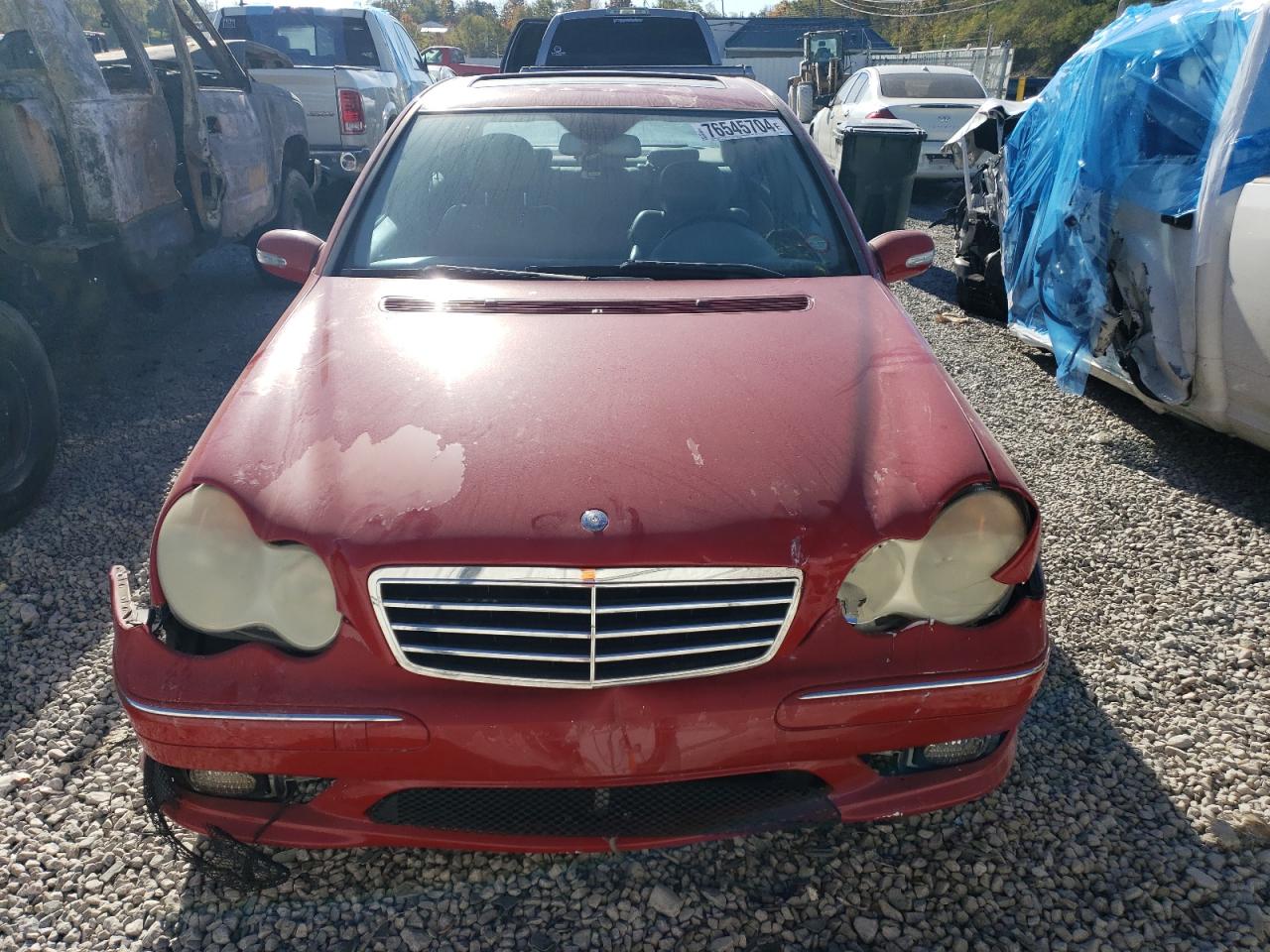 2007 Mercedes-Benz C-klasse VIN WDBRF52H07F930332 Copart auction photo, all over damage thumbnail 5