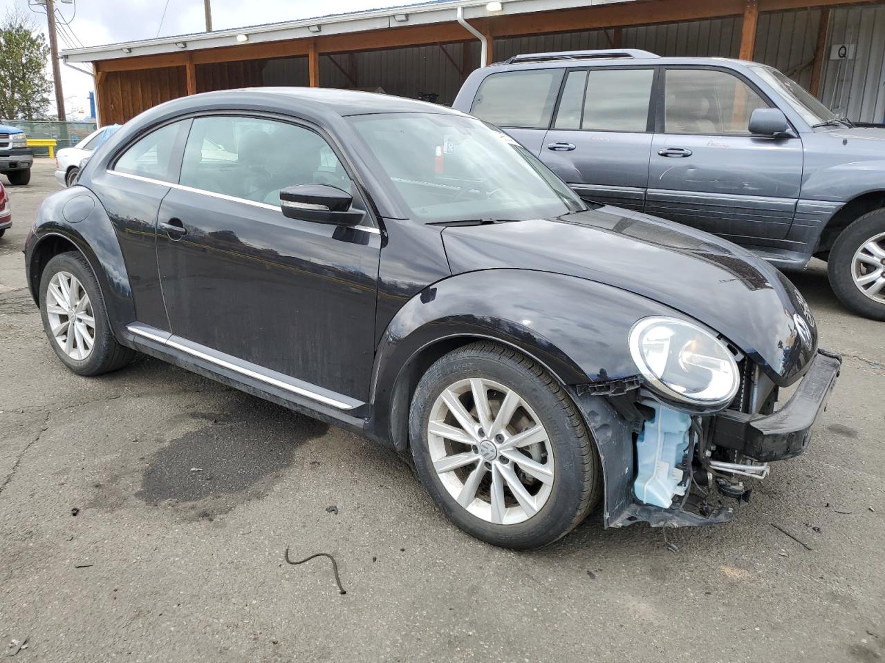 2018 Volkswagen Beetle VIN 3VWJD7AT8JM702296 Copart auction photo, front end damage thumbnail 4