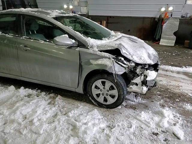 2016 Hyundai Elantra VIN 5NPDH4AE5GH731824 Copart auction photo, front end / side damage thumbnail 10