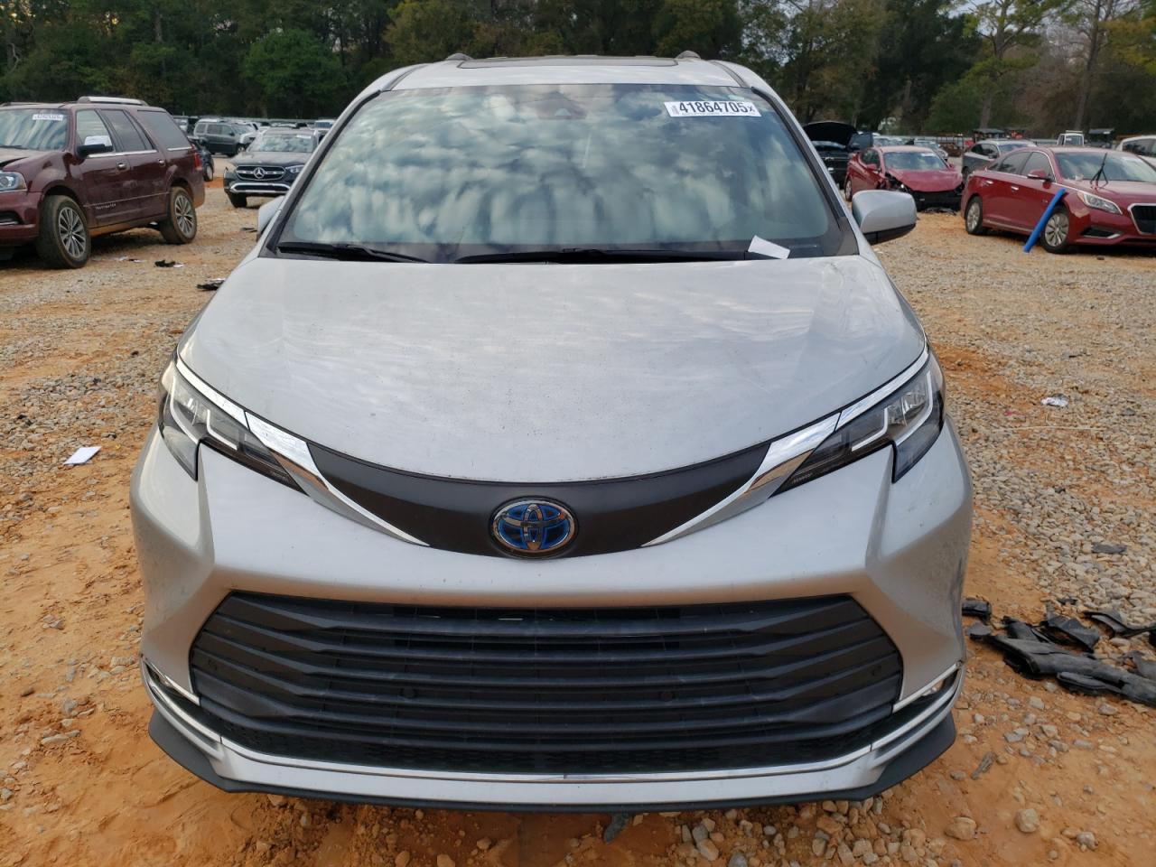 2021 Toyota Sienna VIN 5TDYRKEC8MS070968 Copart auction photo, stripped damage thumbnail 5