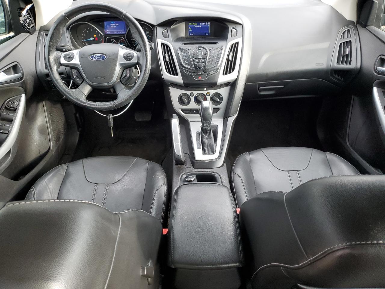 2013 Ford Focus VIN 1FADP3F2XDL139120 Copart auction photo, side / front end damage thumbnail 8