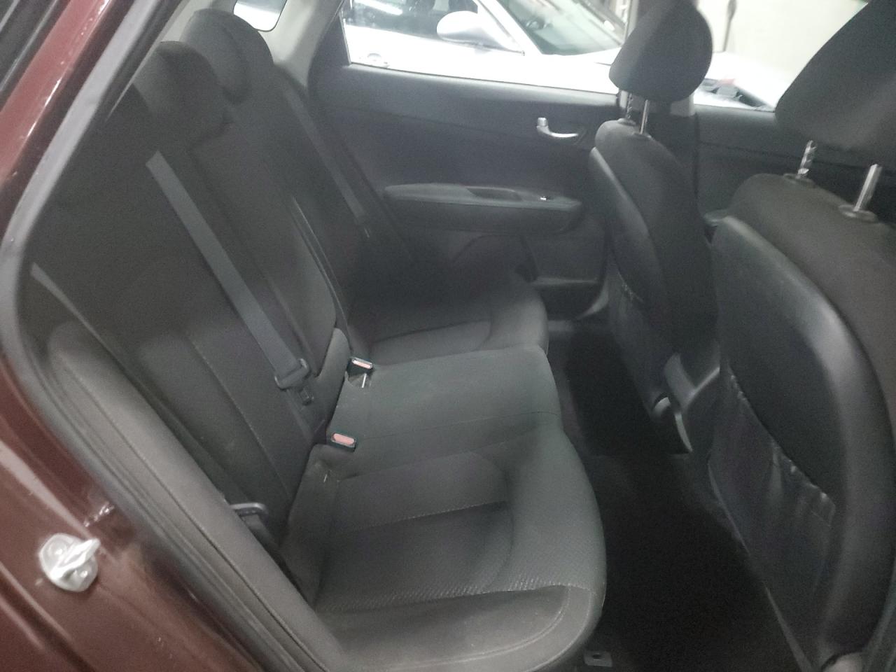 2018 KIA Optima VIN 5XXGT4L3XJG180736 Copart auction photo, front end / minor dent/scratches damage thumbnail 10