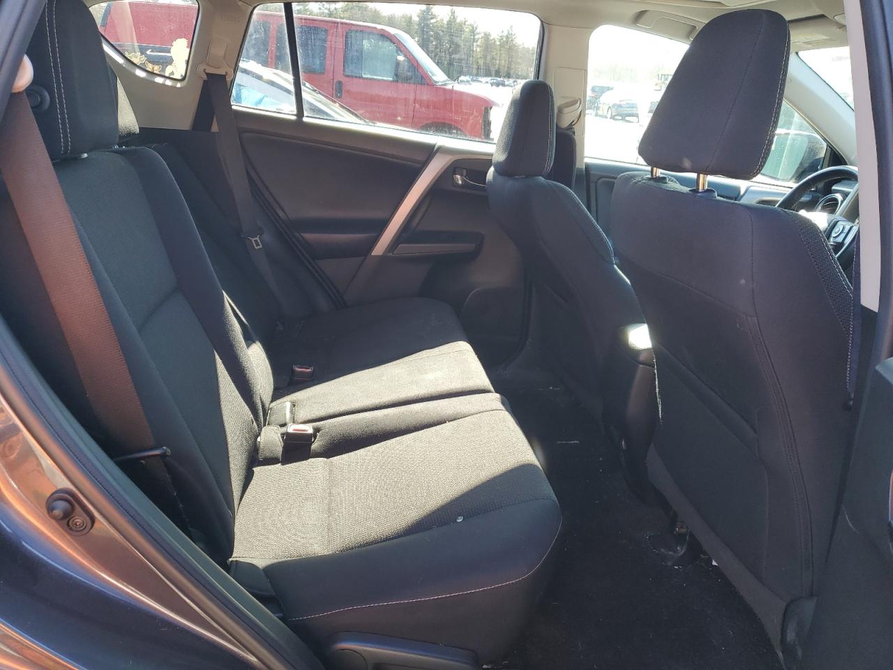 2018 Toyota RAV 4 VIN 2T3RFREV7JW788173 Copart auction photo, front end / minor dent/scratches damage thumbnail 11